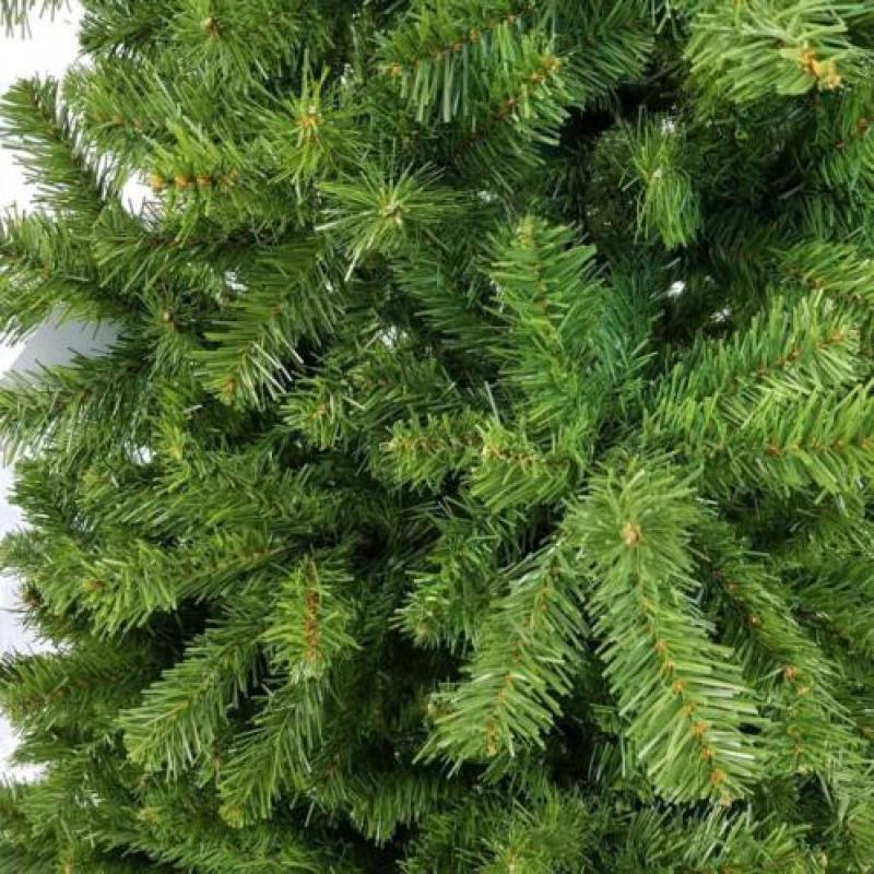 OUTLET Kunst Kerstbomen Smal PU PVC folie mix 70% korting.