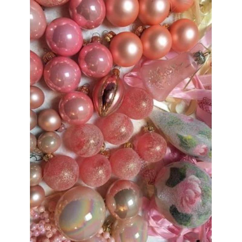 Roze Kerstballen, zuurstokroze, babyroze, parelmoer
