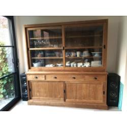Toffe apothekerskast van teak