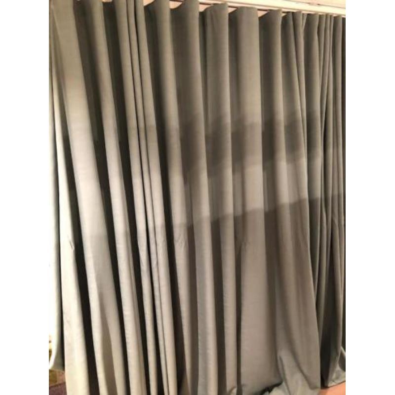 Gordijnen NIEUW wave plooi 671breed/254hoog groen/grijs