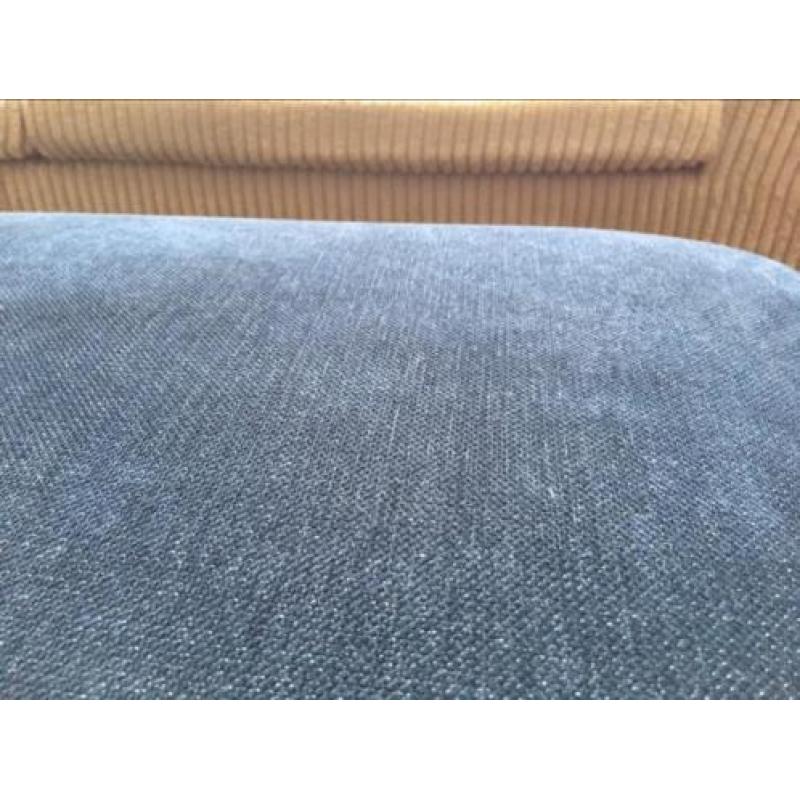 Grote d.blauwe voetenbank/salontafel/poef
