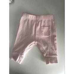 PAKKET 8 Broekjes/leggings baby maat 50