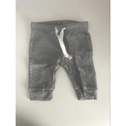 PAKKET 8 Broekjes/leggings baby maat 50