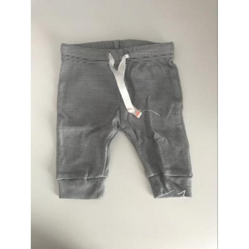 PAKKET 8 Broekjes/leggings baby maat 50