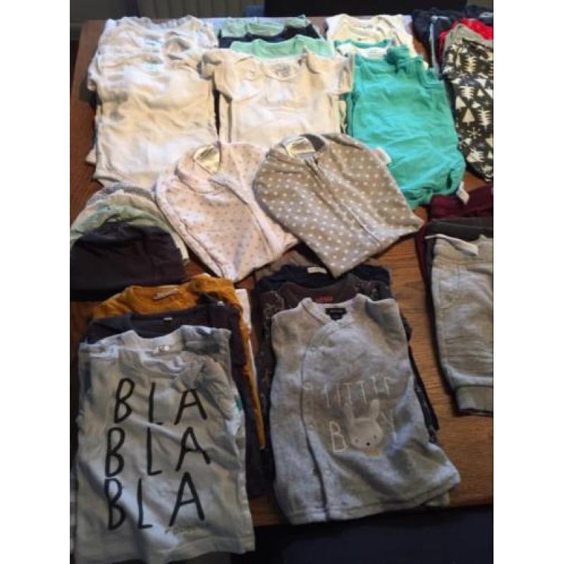 Zak vol babykleding jongen maat 50