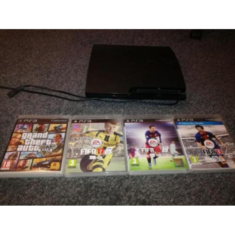 Playstation 3 met controllers en spellen