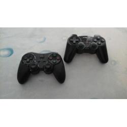 Playstation 3, 2 controllers spellen drumstel en gitaar