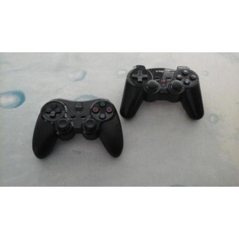 Playstation 3, 2 controllers spellen drumstel en gitaar