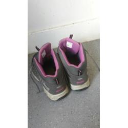 Paars/roze meindl wandelschoenen