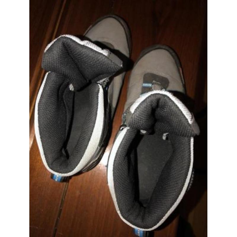 Wandelschoenen Anwb , wildebeast, softshell grijs. Maat 38